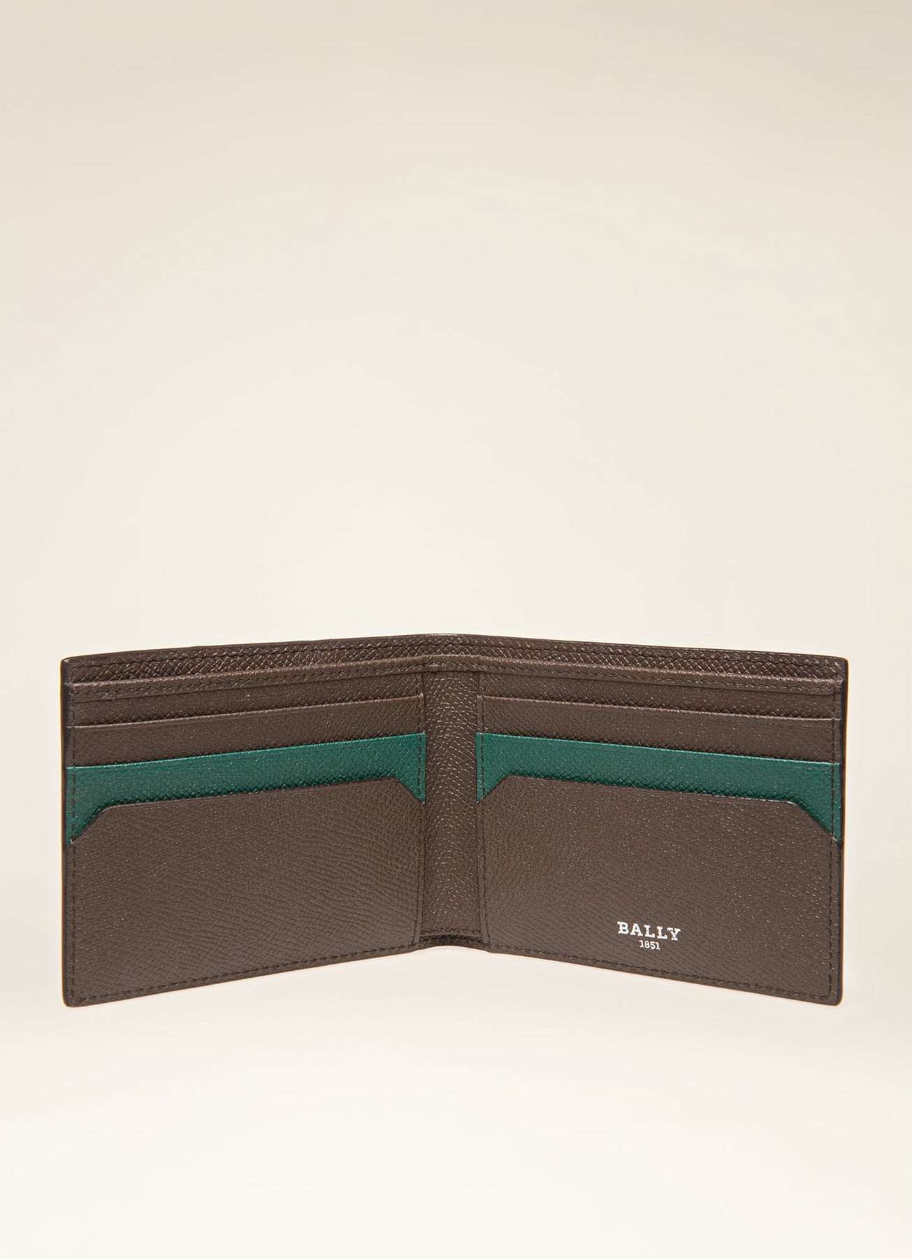 Bally bevye wallet 2025