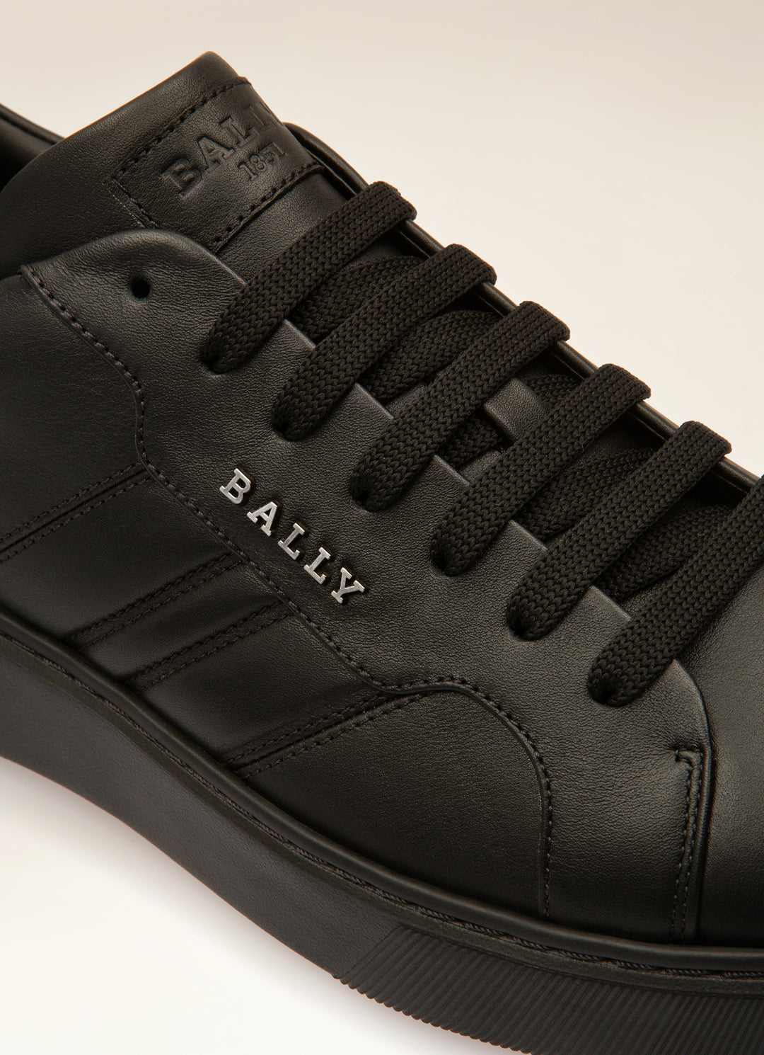 ◆BALLY◆スニーカー NEW MAXIM W U901 Bally New Maxim Sneaker White at CareOfCarl.com