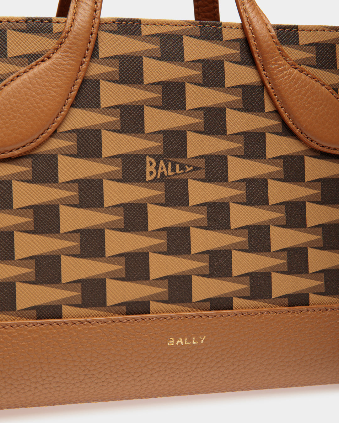★ BALLY ★ KEEP ON XS 2WAY ハンドバッグ WAM02G_CV034_I113O_6_1080x.jpg